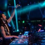 Steve-Aoki-DJing